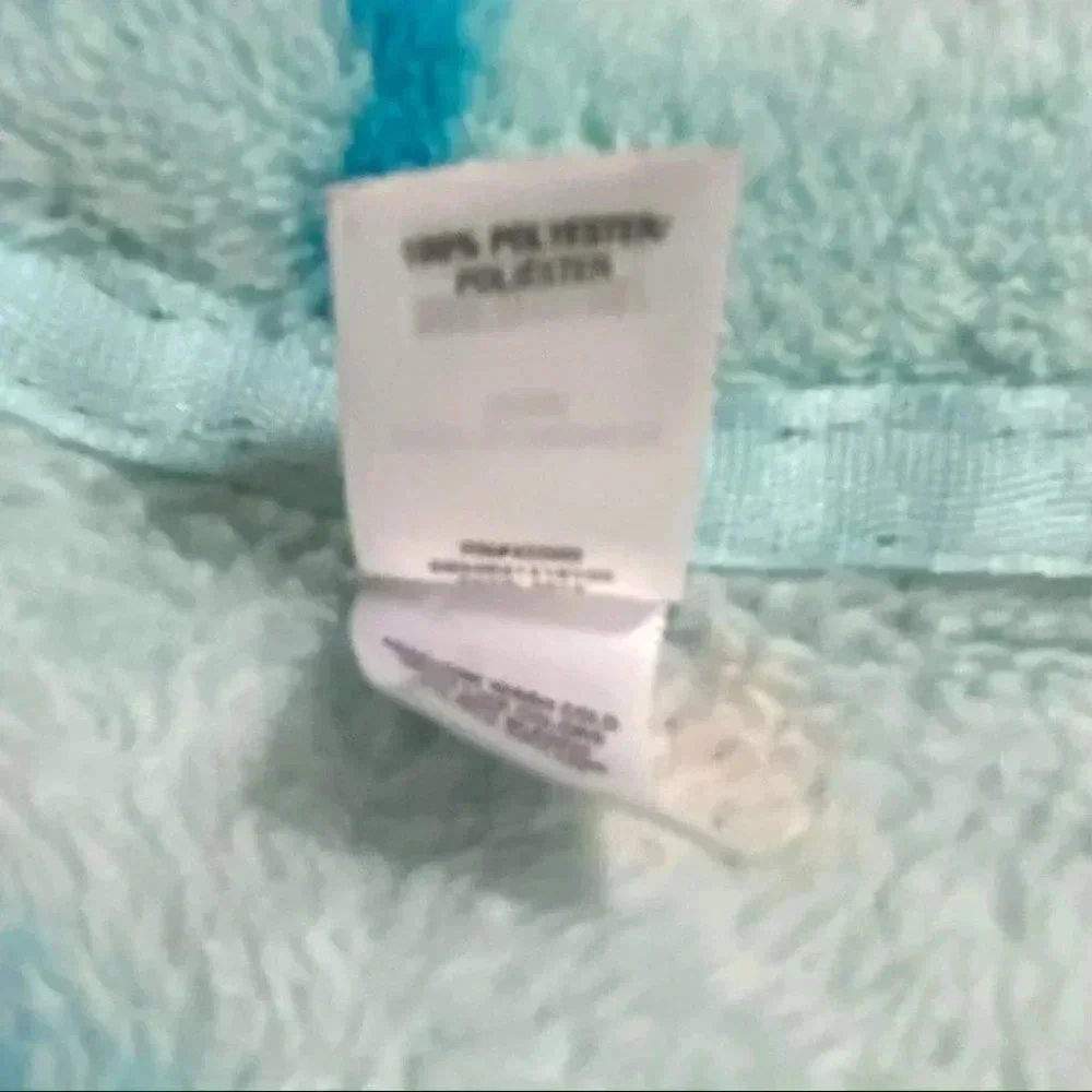 Pink M Fuzzy‎ Aqua penguin pjs set